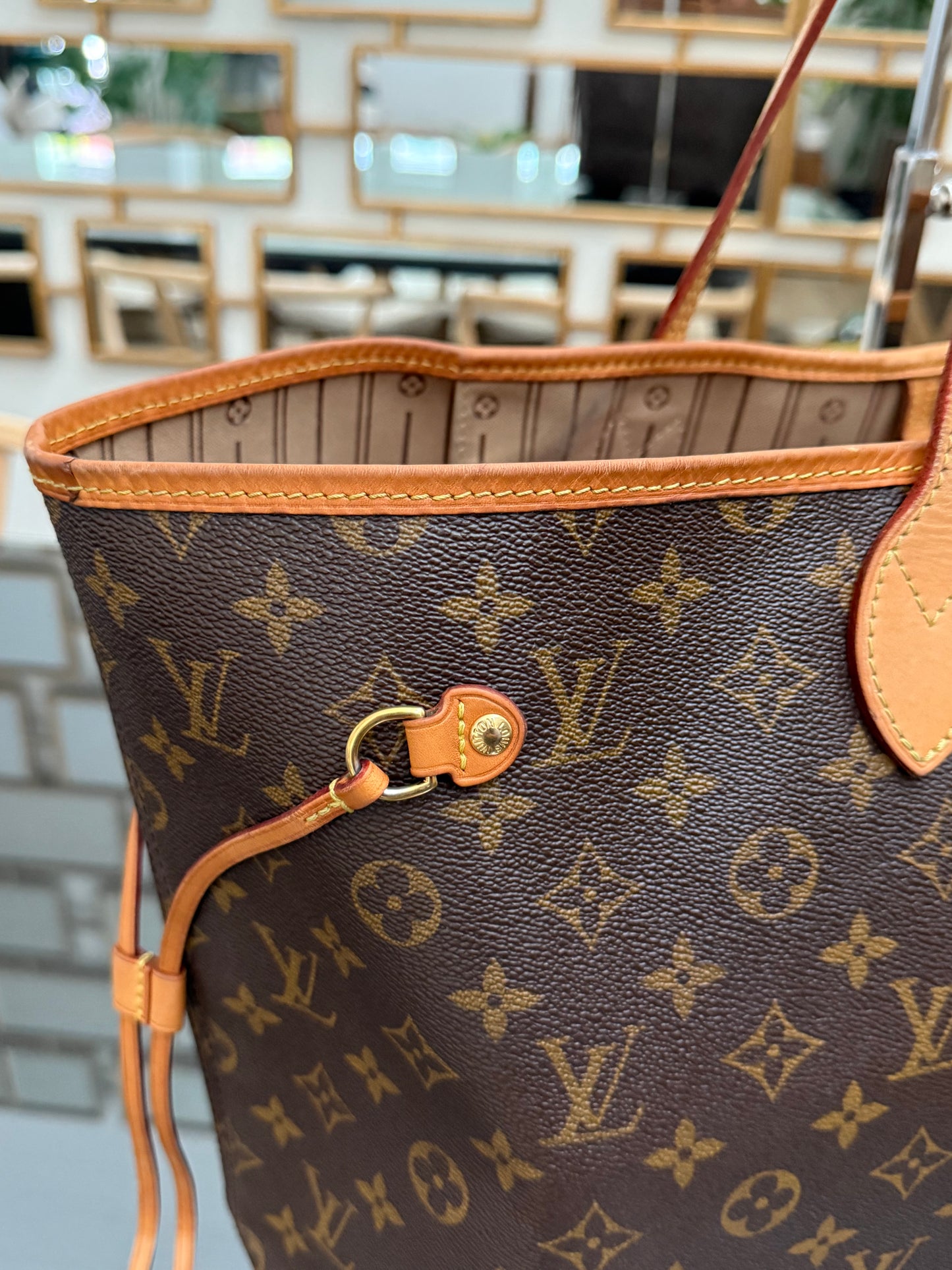 Neverfull GM with 🗓️ Year: 2003