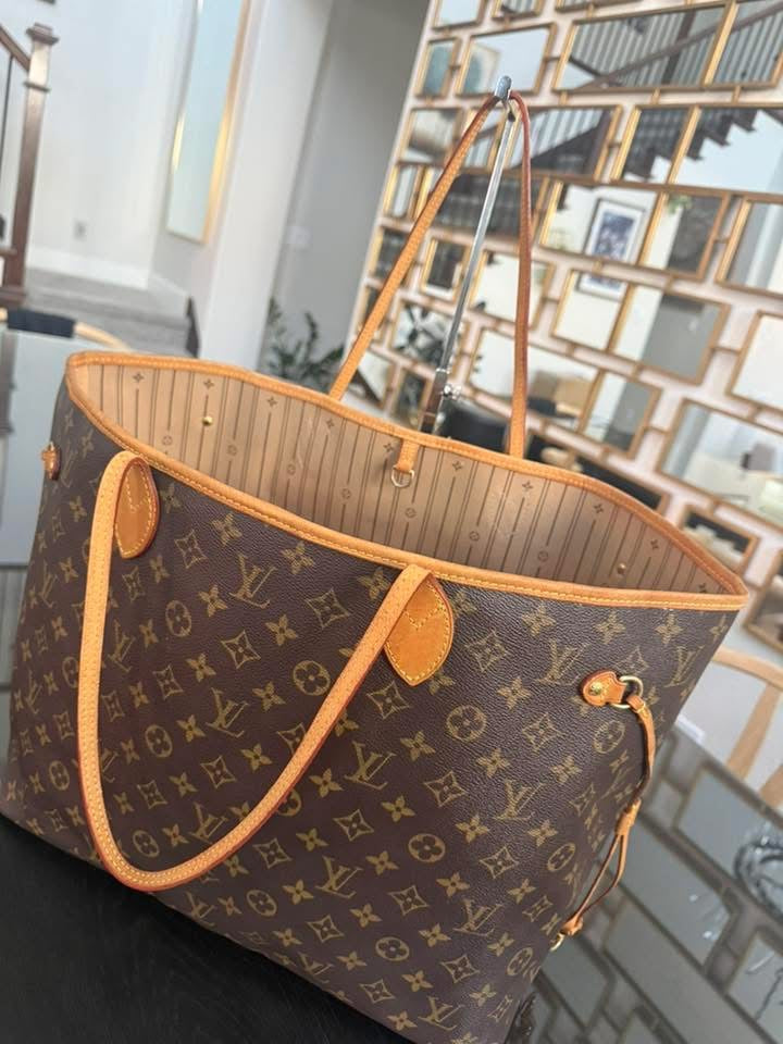 Neverfull GM Monogram with Insert Organizer -🗓️ Year: 2007