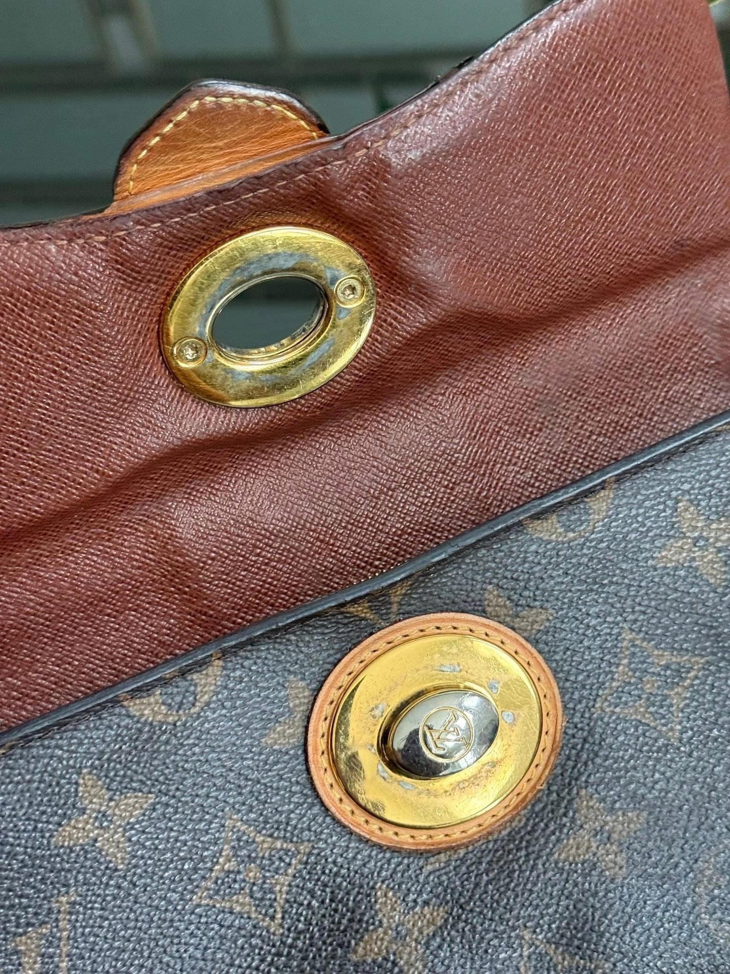 Boetie Long Wallet with 16 Cardholders 🗓️ Year: 2012
