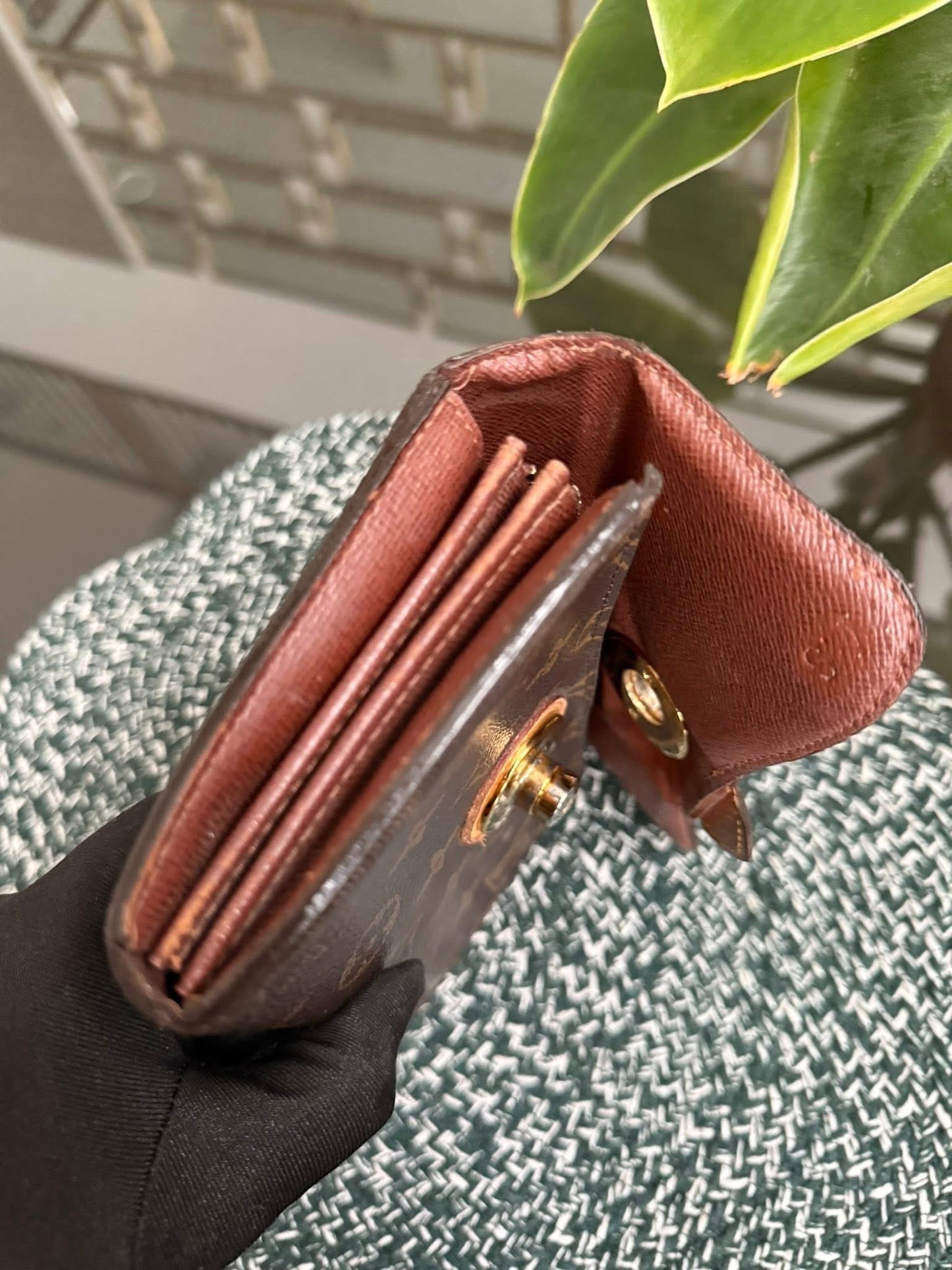 Boetie Long Wallet with 16 Cardholders 🗓️ Year: 2012