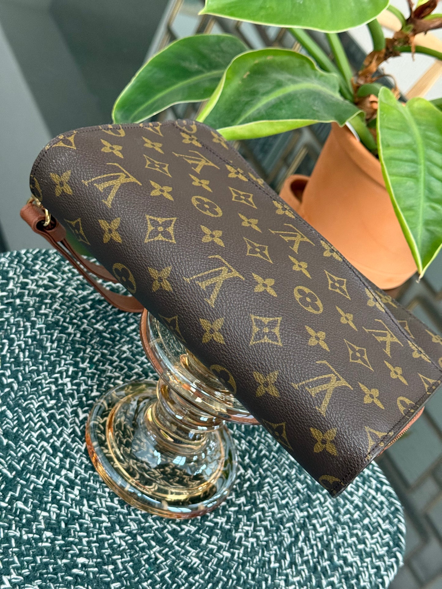 Orsay Clutch 🗓️ Year: 1996