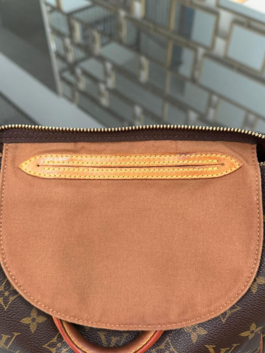 Speedy 25 with Lock 🔐 Key 🔑 and Insert Organizer 🗓️ Year: 2003