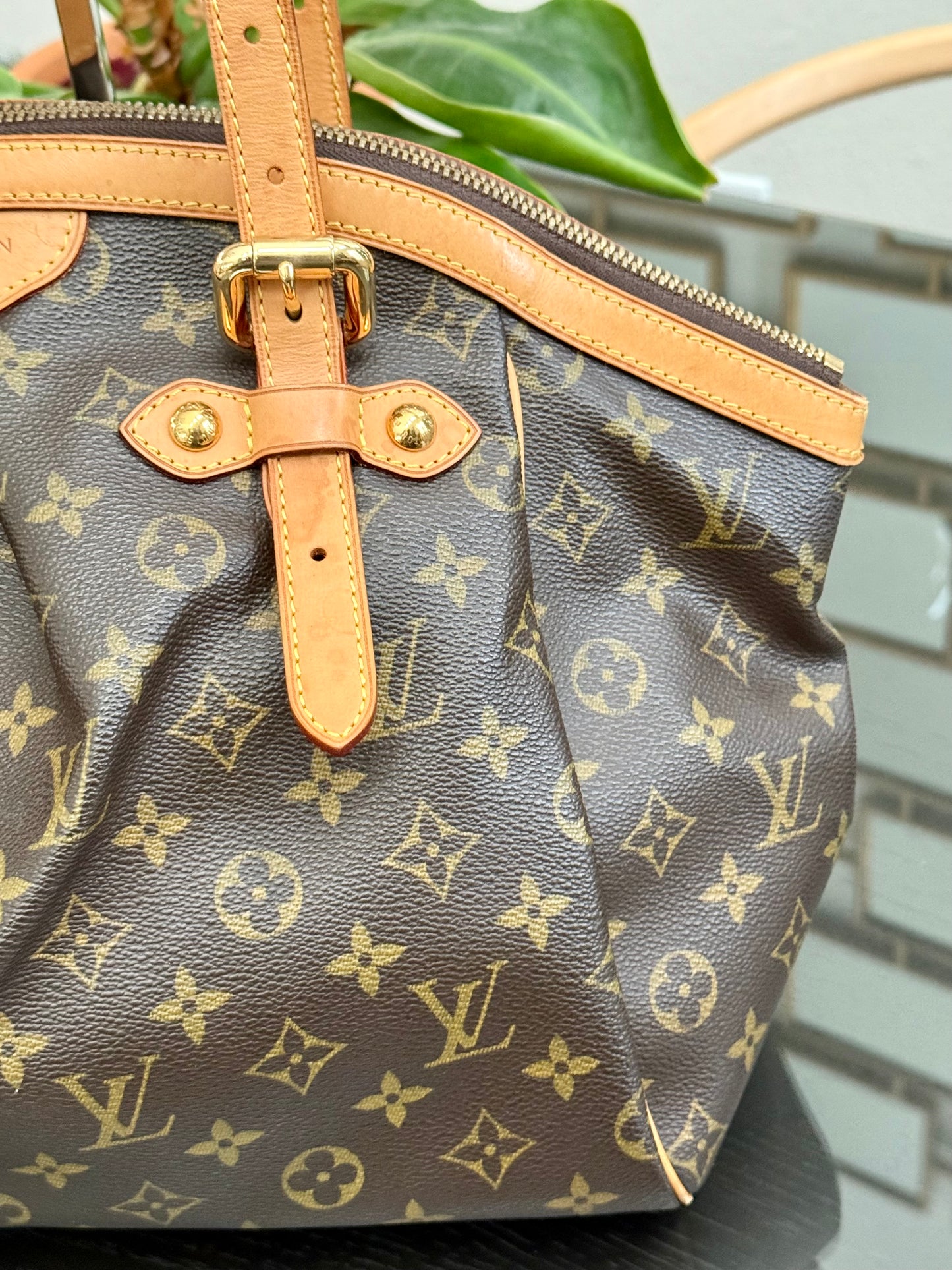 🌺 Tivoli GM in Monogram - 🗓️ Year: 2008