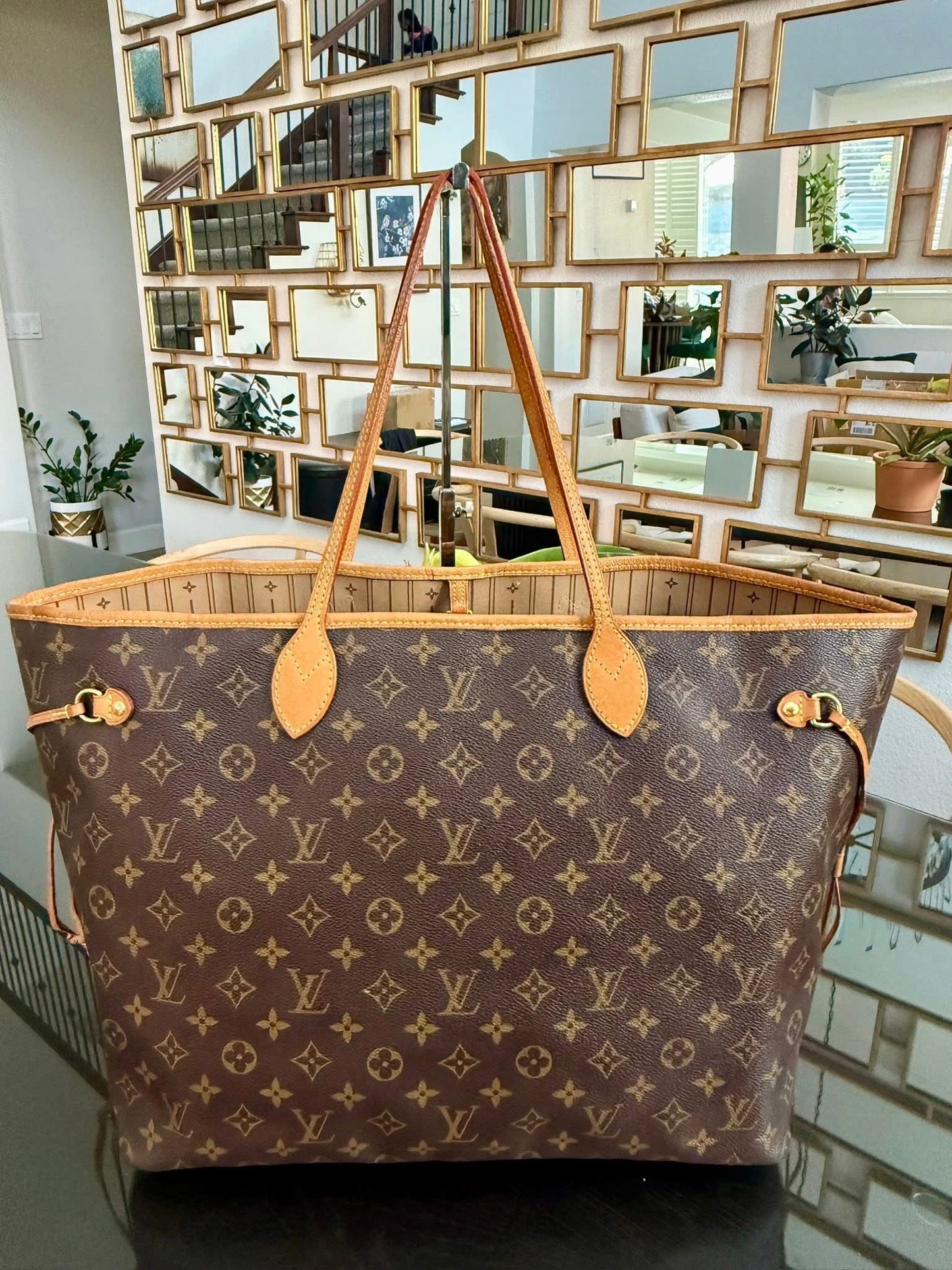 Neverfull GM Monogram with Insert Organizer -🗓️ Year: 2007