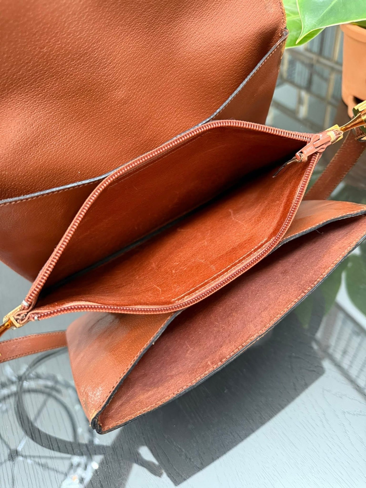 Monogram Sac Vendome 2 Way Bag -🗓️ Pre Date Code