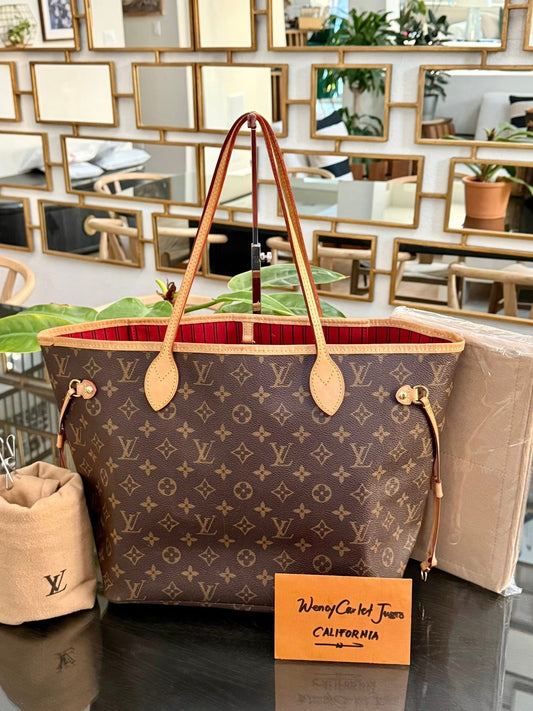 Neverfull MM Monogram in Cerise interior with Dustbag and Insert Organizer 🌺 📅 Year: 2018