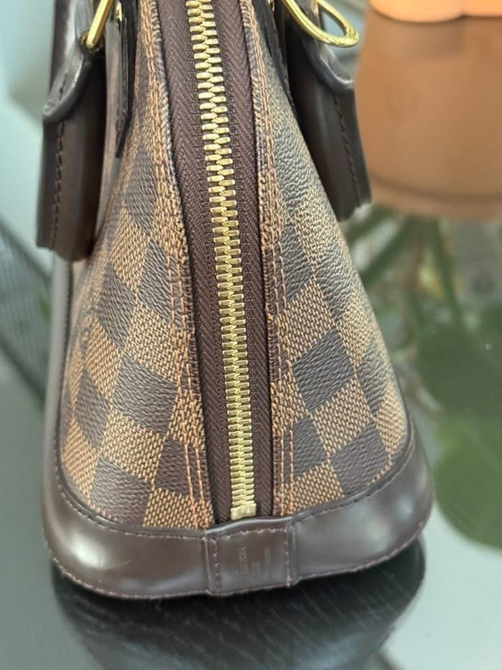 Alma BB in DE with Clochette, Lock 🔐 key, Original Strap, Box Dustbag and Paper bag 🗓️ Year: 2020