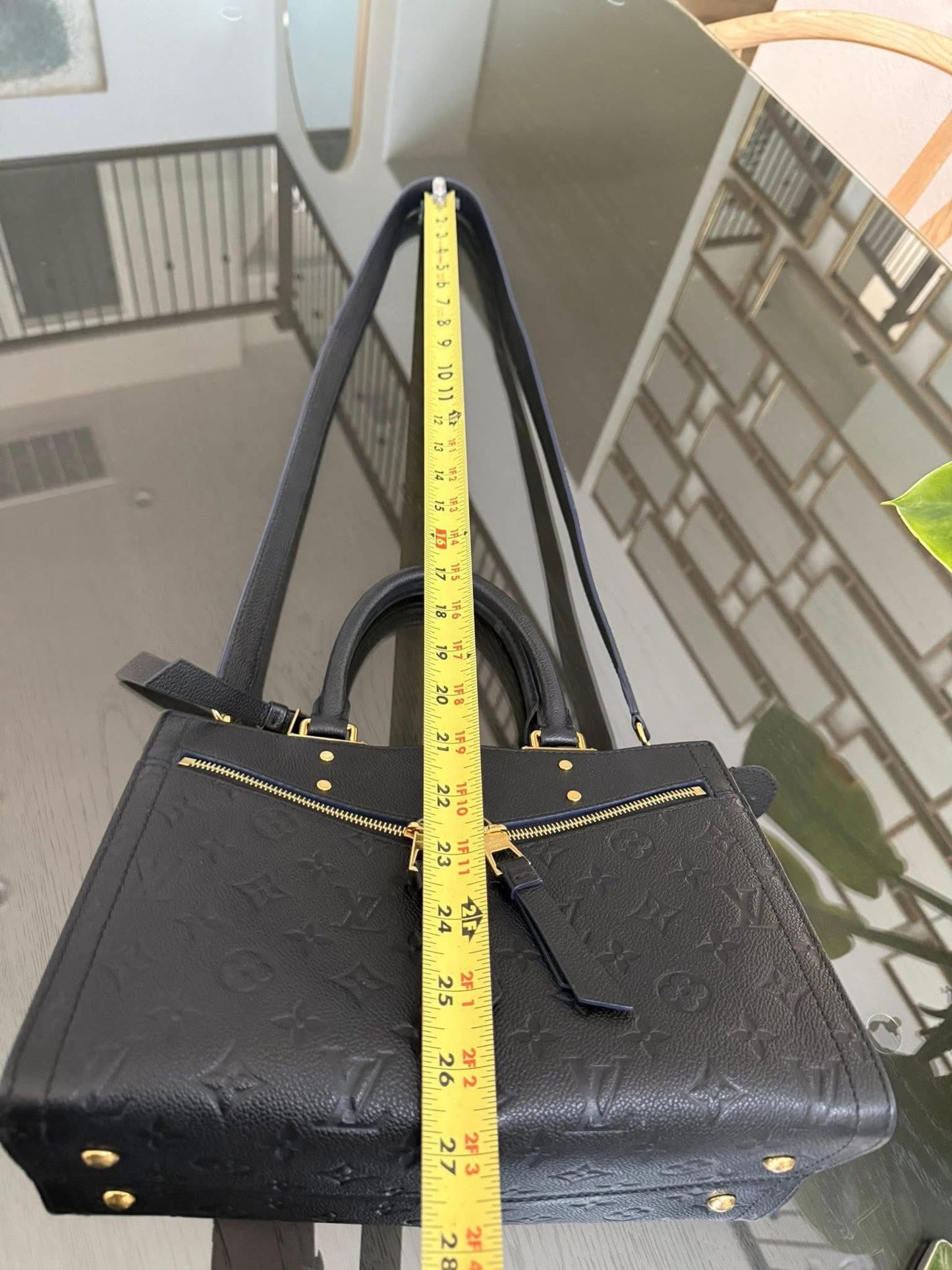 Sully PM Empreinte Noir with Original Strap and Dustbag 📅 Year: 2019