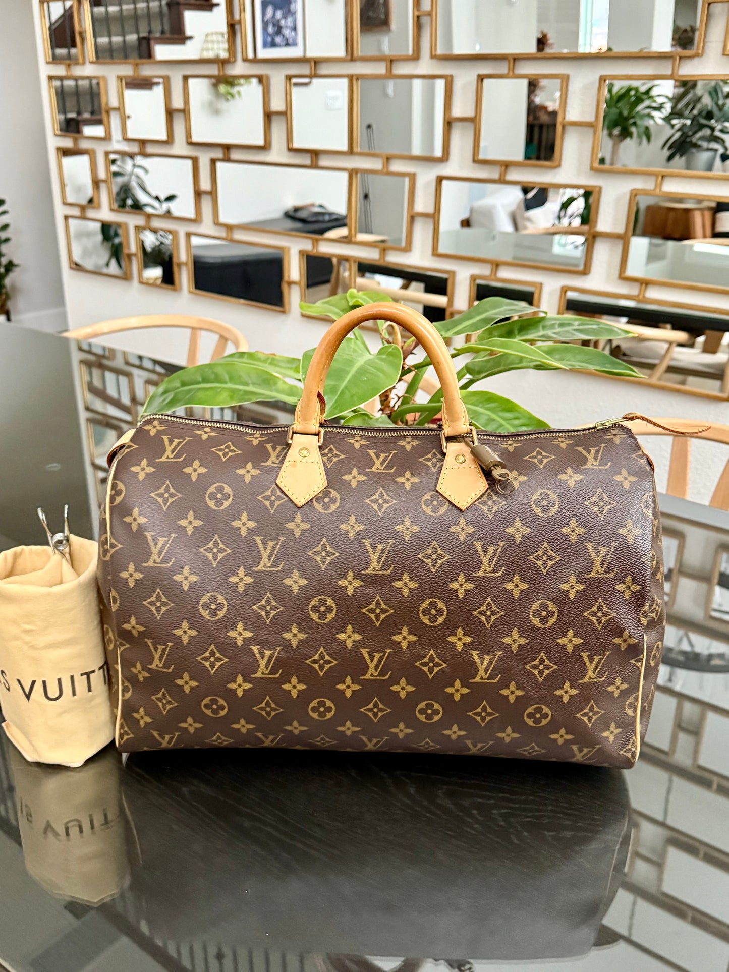 Speedy 40 with Lock 🔐 Key and Dustbag -🗓️ Year: 2005