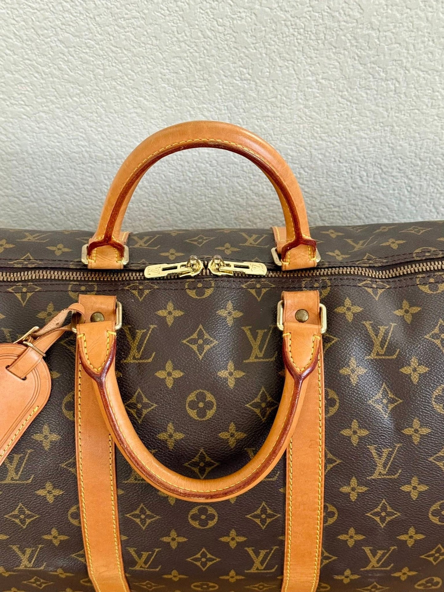 Keepall 50 Bandoulier with Luggage Tag and Poignet 📅 Year: 1995