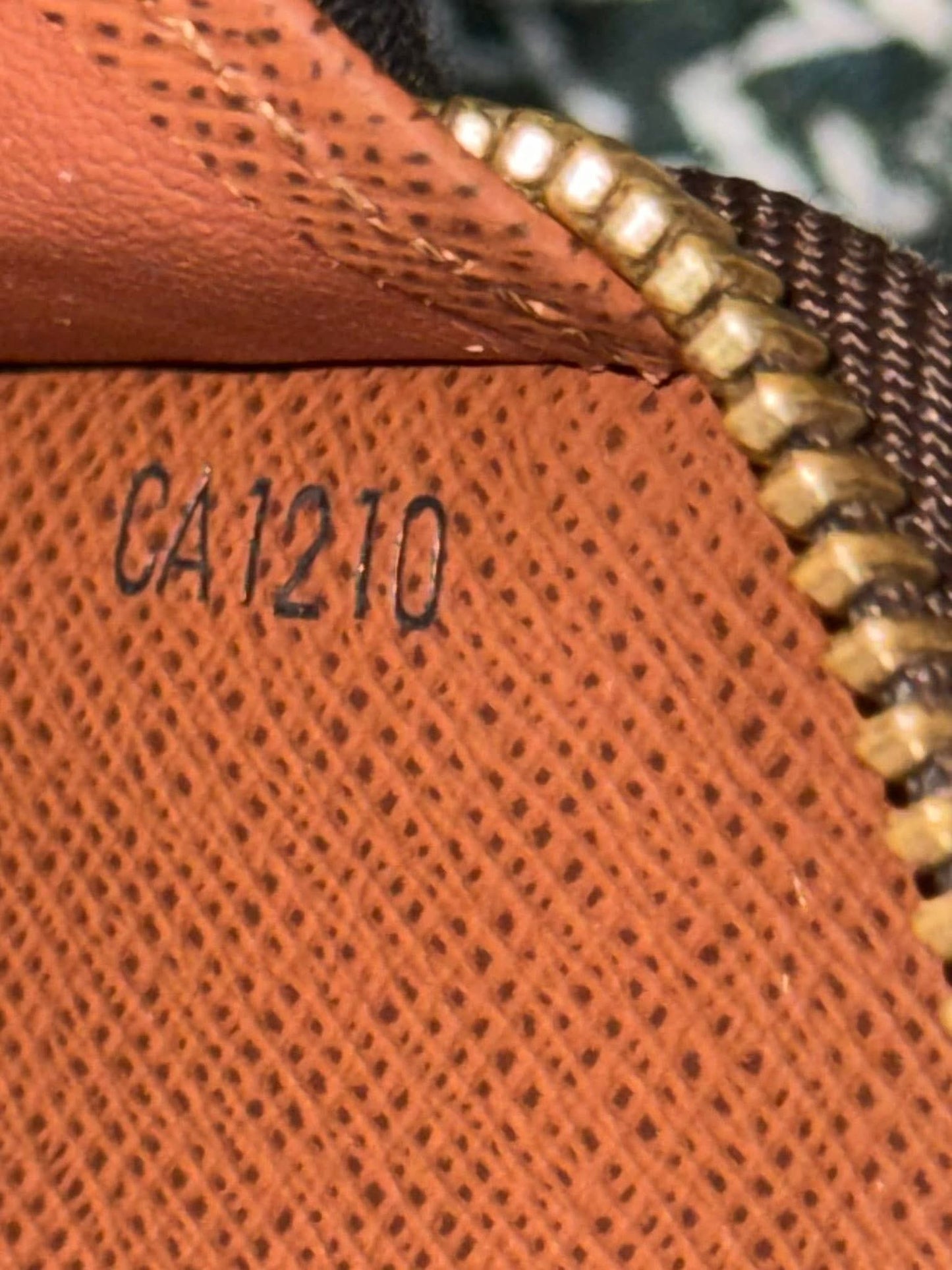 Monogram Zippy Wallet Organizer (Newer Model) 🗓️ Year: 2020