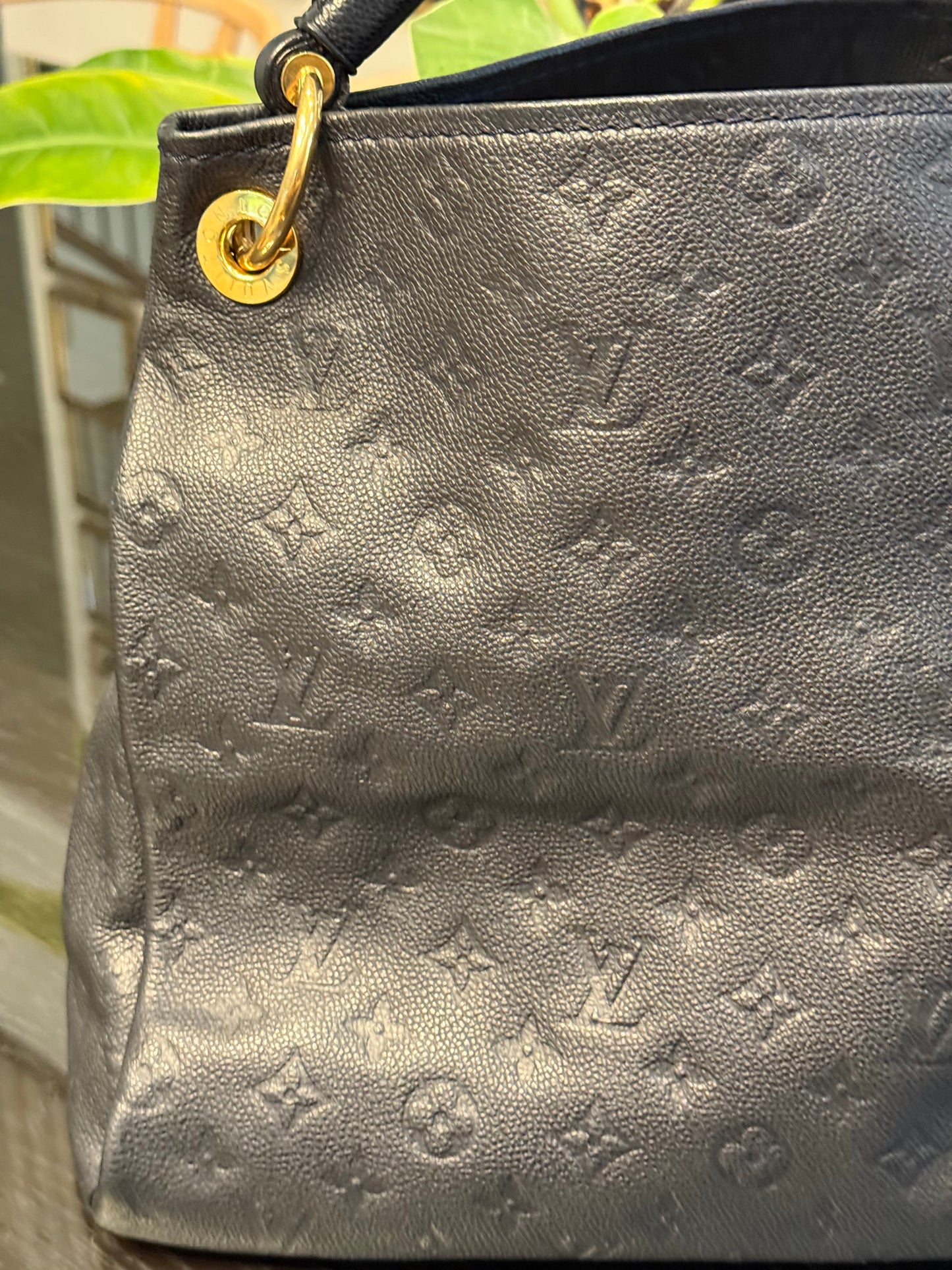 Artsy MM Empriente in Black/ Dark Blue with Dustbag and Insert Organizer 📅 Year: 2011