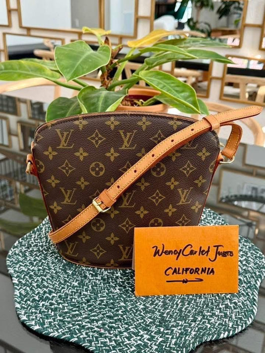 Drouot Crossbody-🗓️ Year: 2000