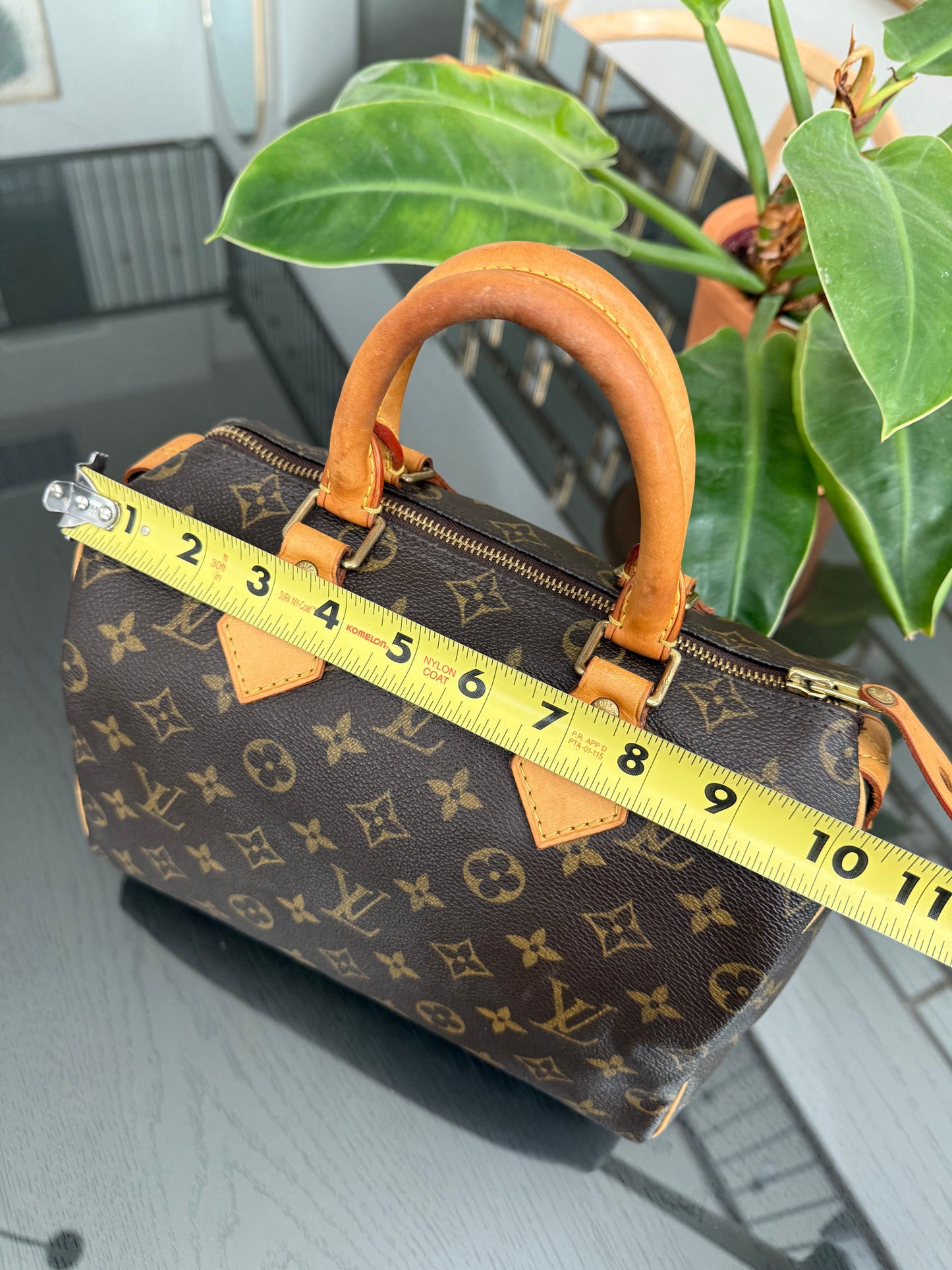 Speedy 25 in Monogram with Lock 🔐 and Key -🗓️ Year: 2005