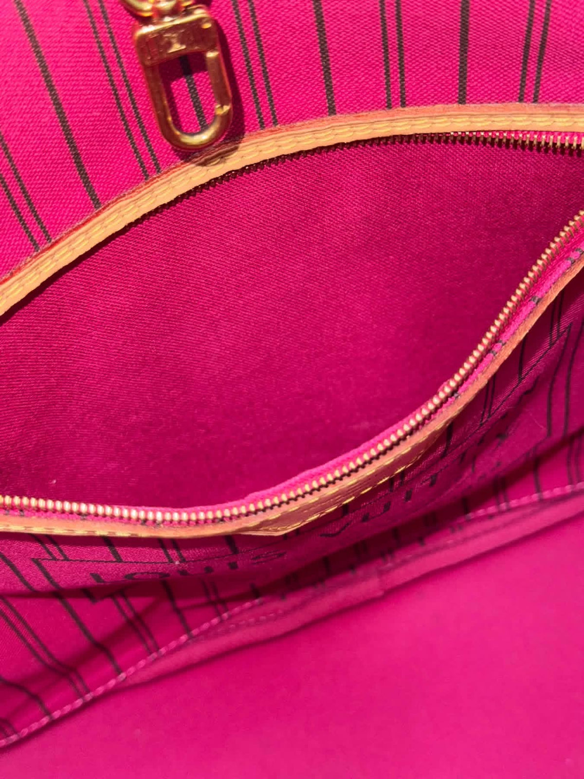 Neverfull MM in Peony interior with Dustbag and Insert Organizer 📅 Year: 2019