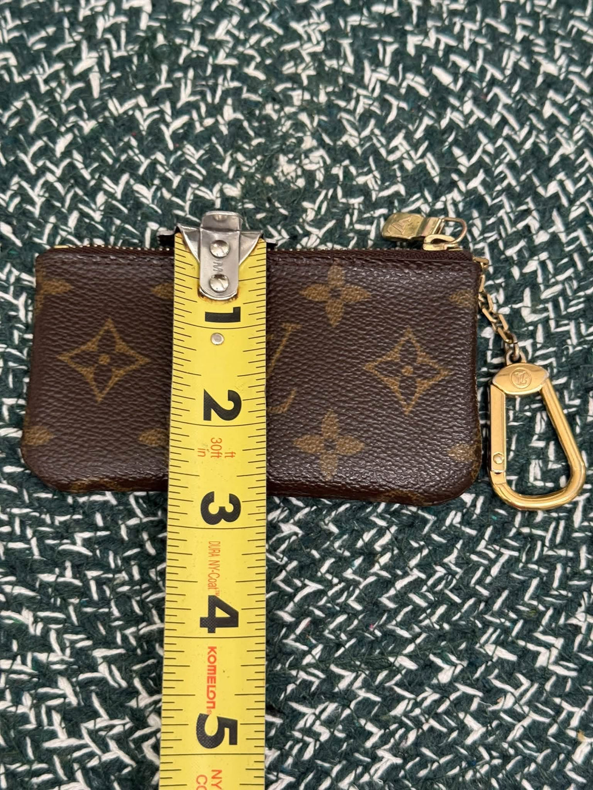 Key Cles in Monogram 📅 Year: 2003