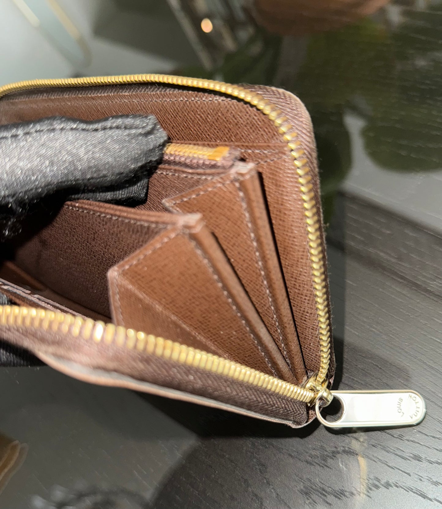 Zippy Long Wallet in DE with Dustbag and box 🗓️ Year: 2013