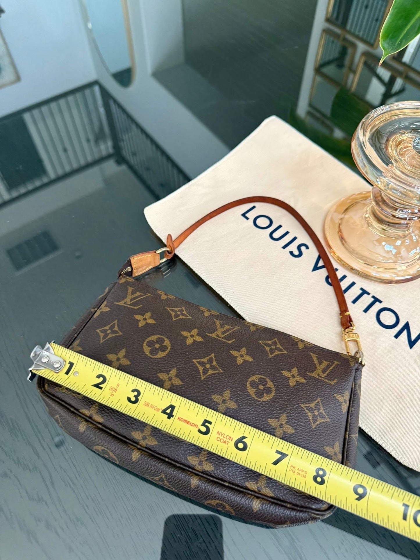 Pochette Accessories with Dustbag 📅 Year: 1999