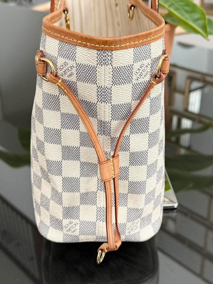 Neverfull PM in Azur with Dustbag and Insert Organizer 🗓️ Year: 2011