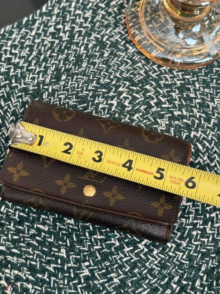 Porte Tressor Wallet in Monogram 🗓️ Year: 2001