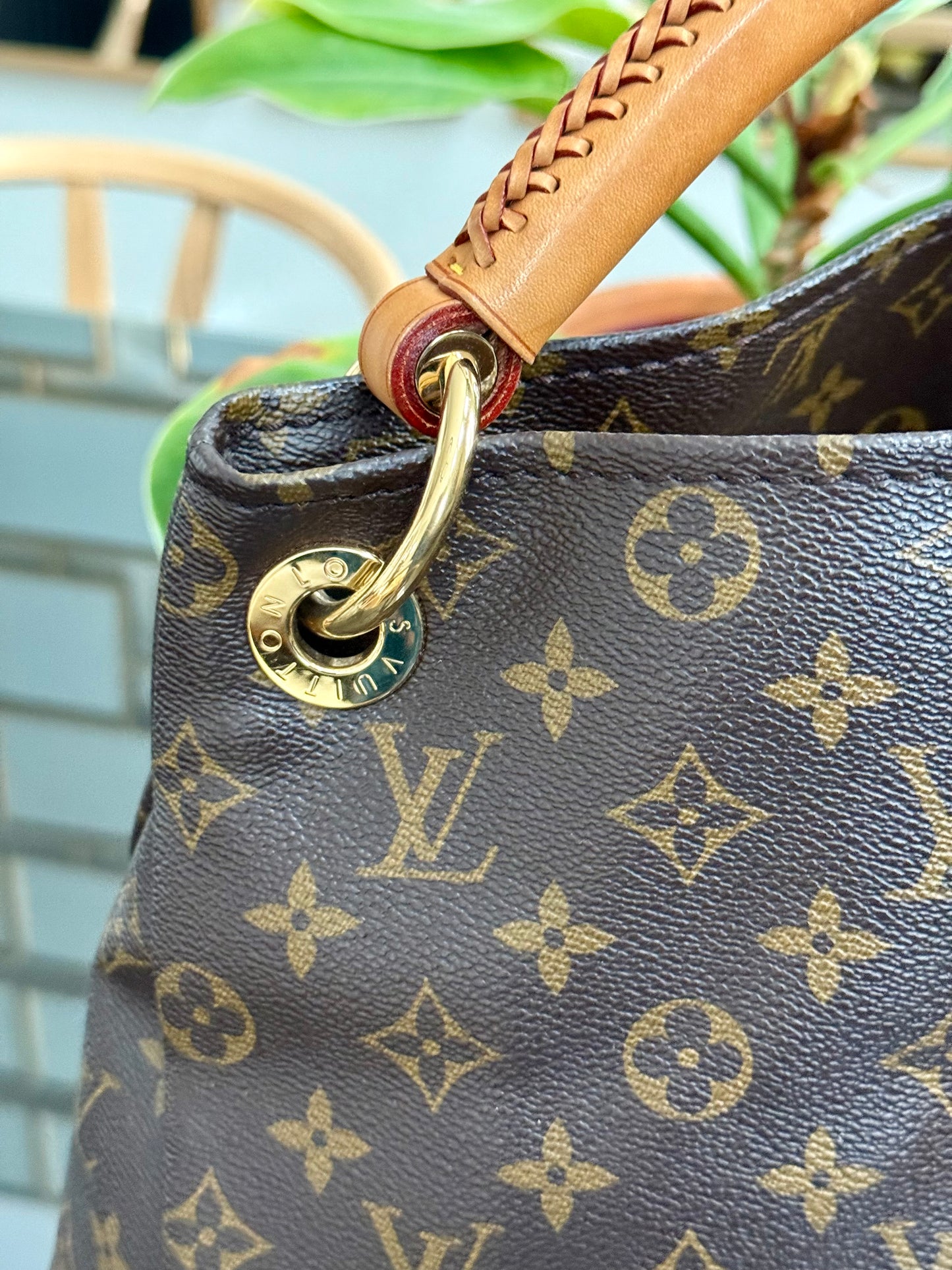 Artsy MM with Dustbag and Insert Organizer - 📅 Year: 2011