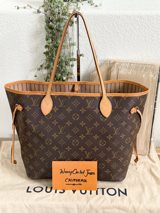 Neverfull MM with Dustbag and Insert Organizer -Year: 2012