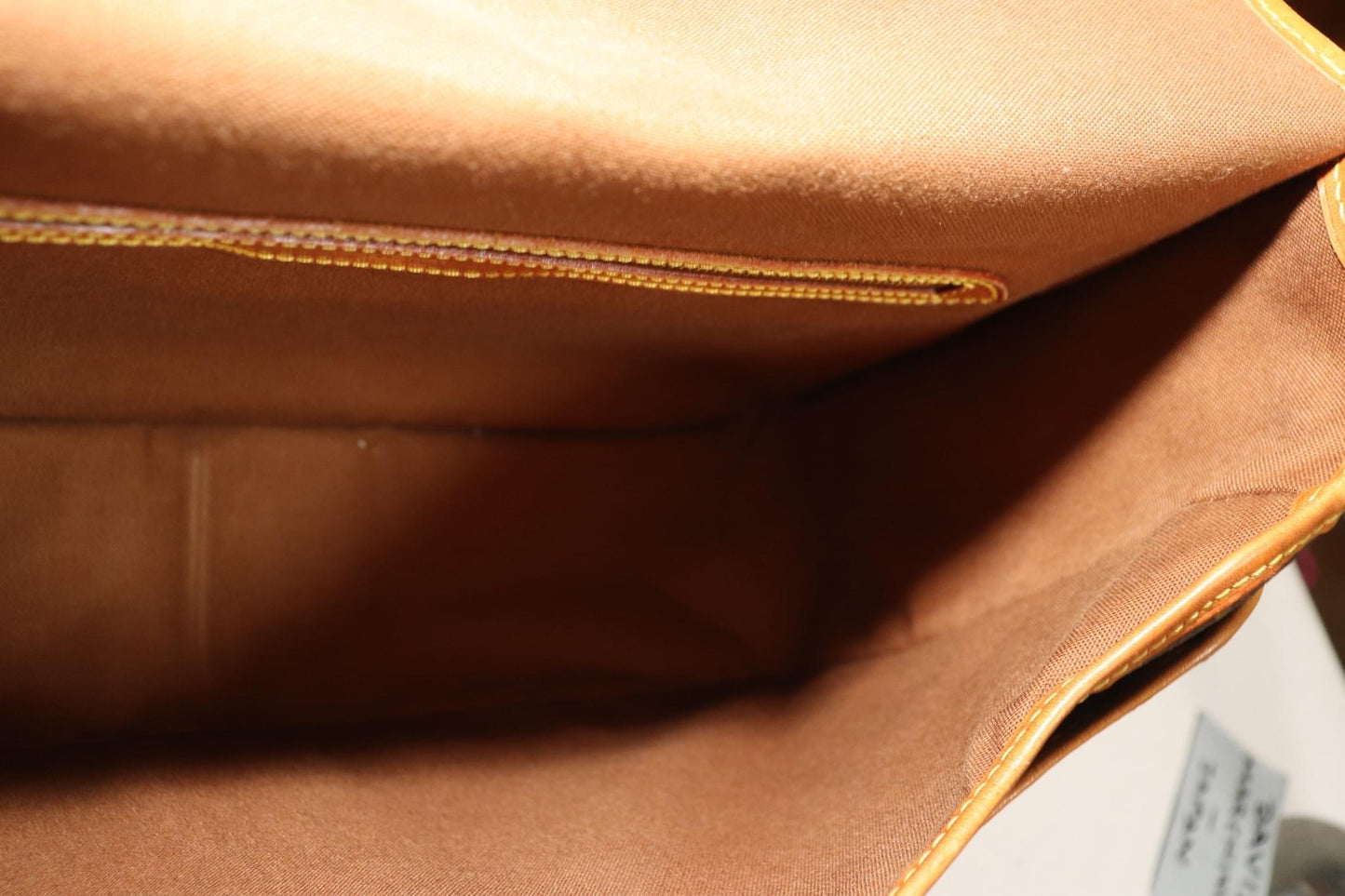 Gibeciere GM Crossbody - 📅 Year: 1997