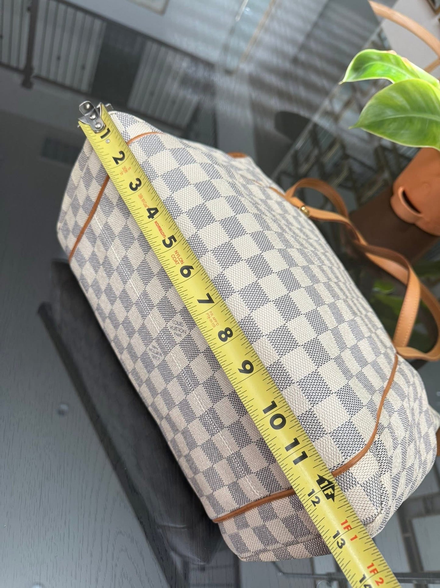 Totally MM in Azur with Dustbag and Insert Organizer 📅 Year: 2009