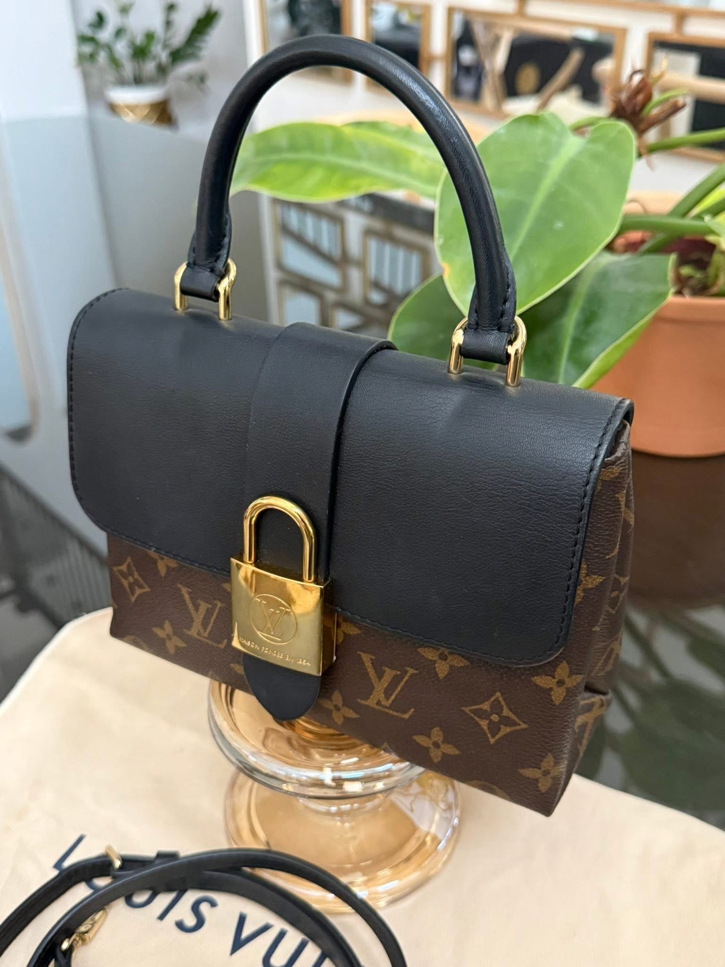 Locky BB Monogram Noir with Original Strap, Dustbag, Box and Paper bag - 📅 Year: 2019