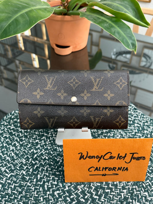Sarah Wallet in Monogram with 10 Cardholders 🗓️ Year: 2007
