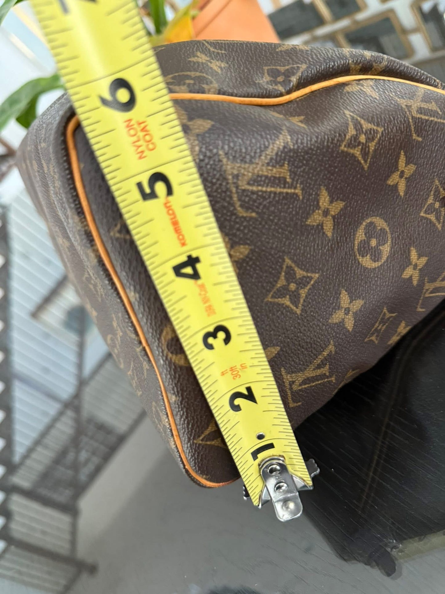 Speedy 25 in Monogram with Lock 🔐 and Key 🗓️ Year: 2005