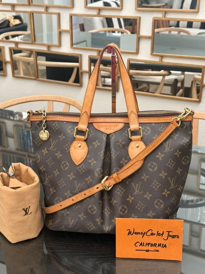 Palermo PM with Original Strap and 
Dustbag 📅 Year: 2010