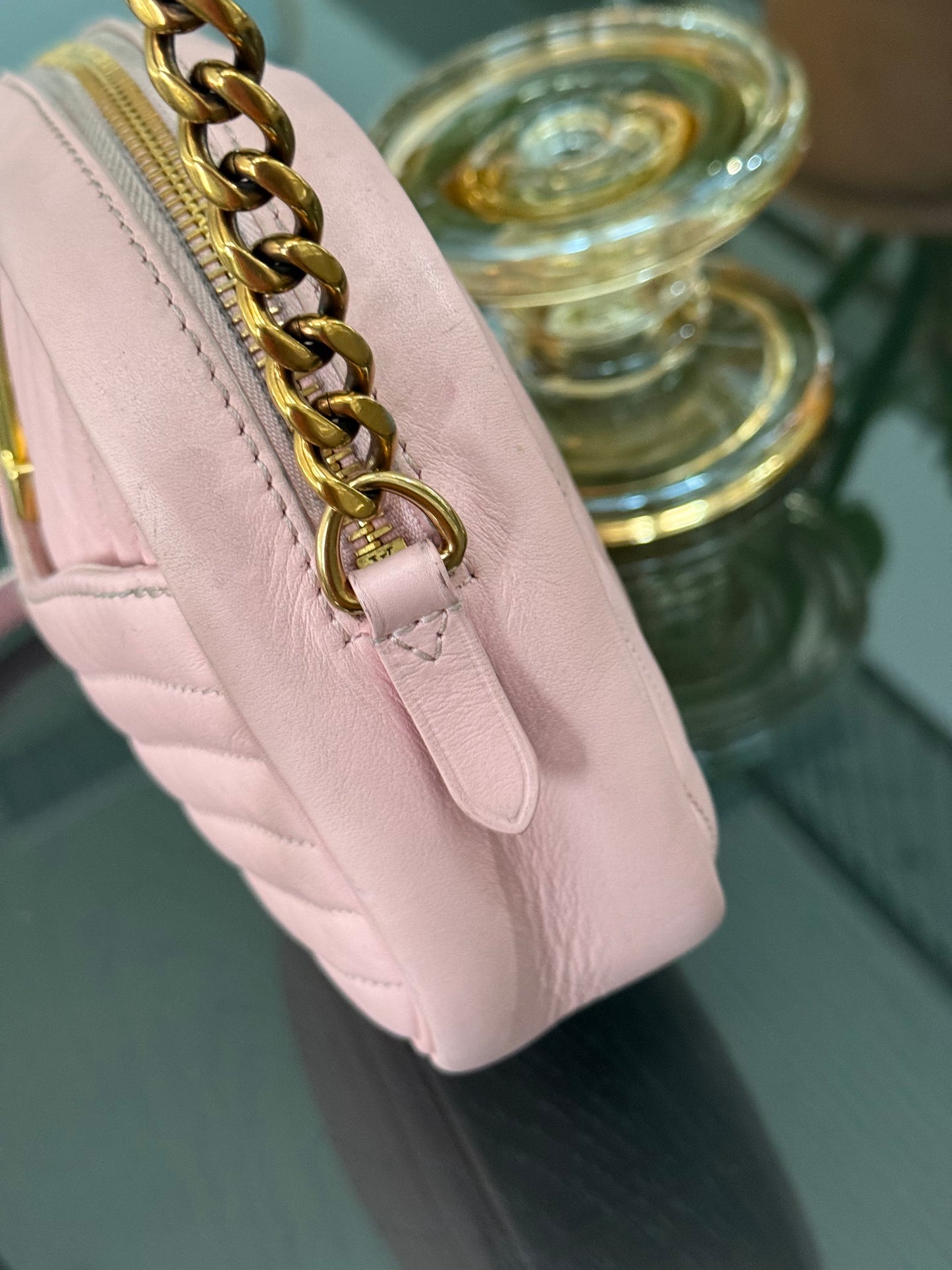 New Wave Camera Bag -🗓️ Year: 2019