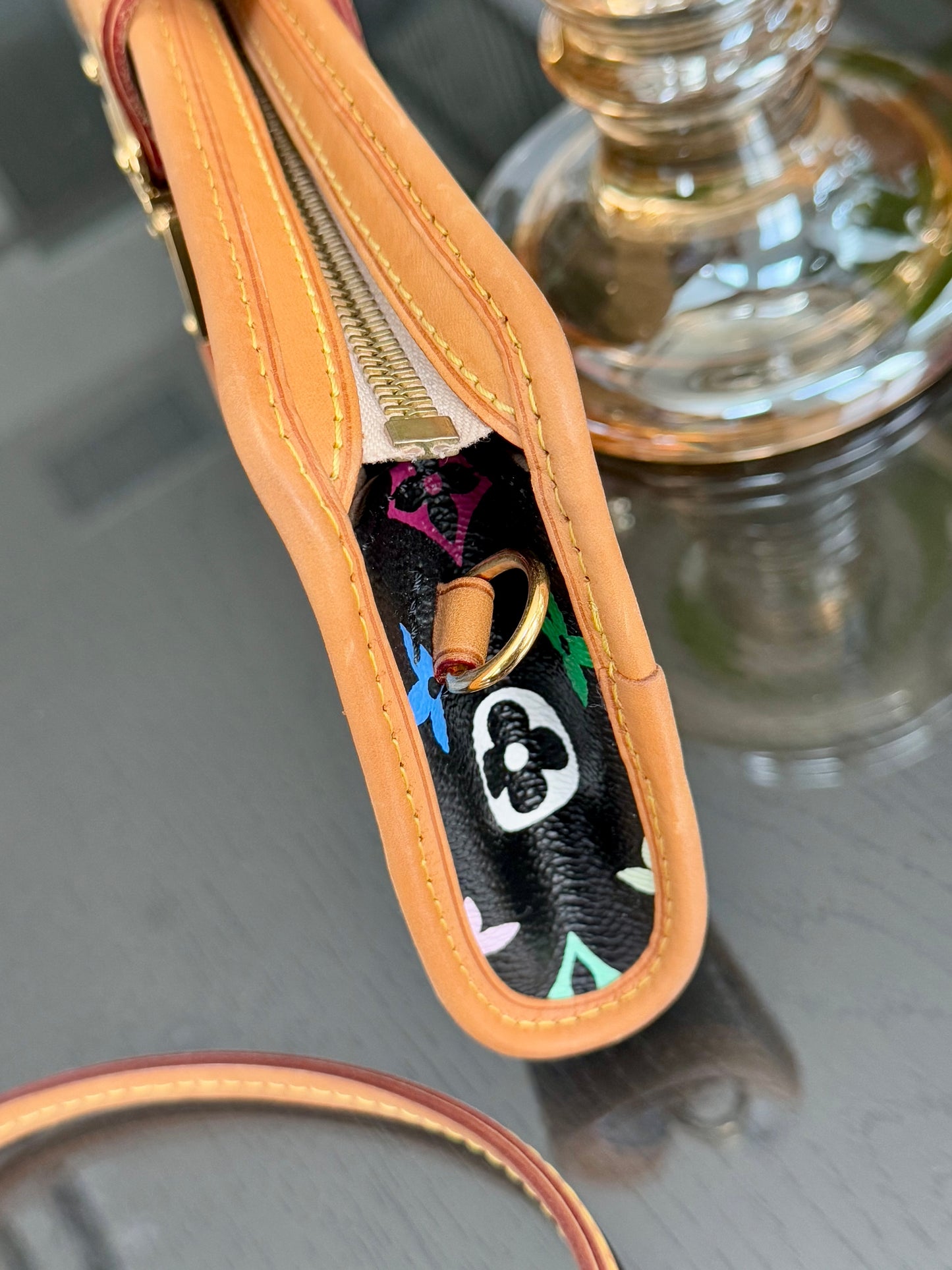 Multicolor Shirley Clutch/ Shoulder Bag with Box📅 Year: 2005