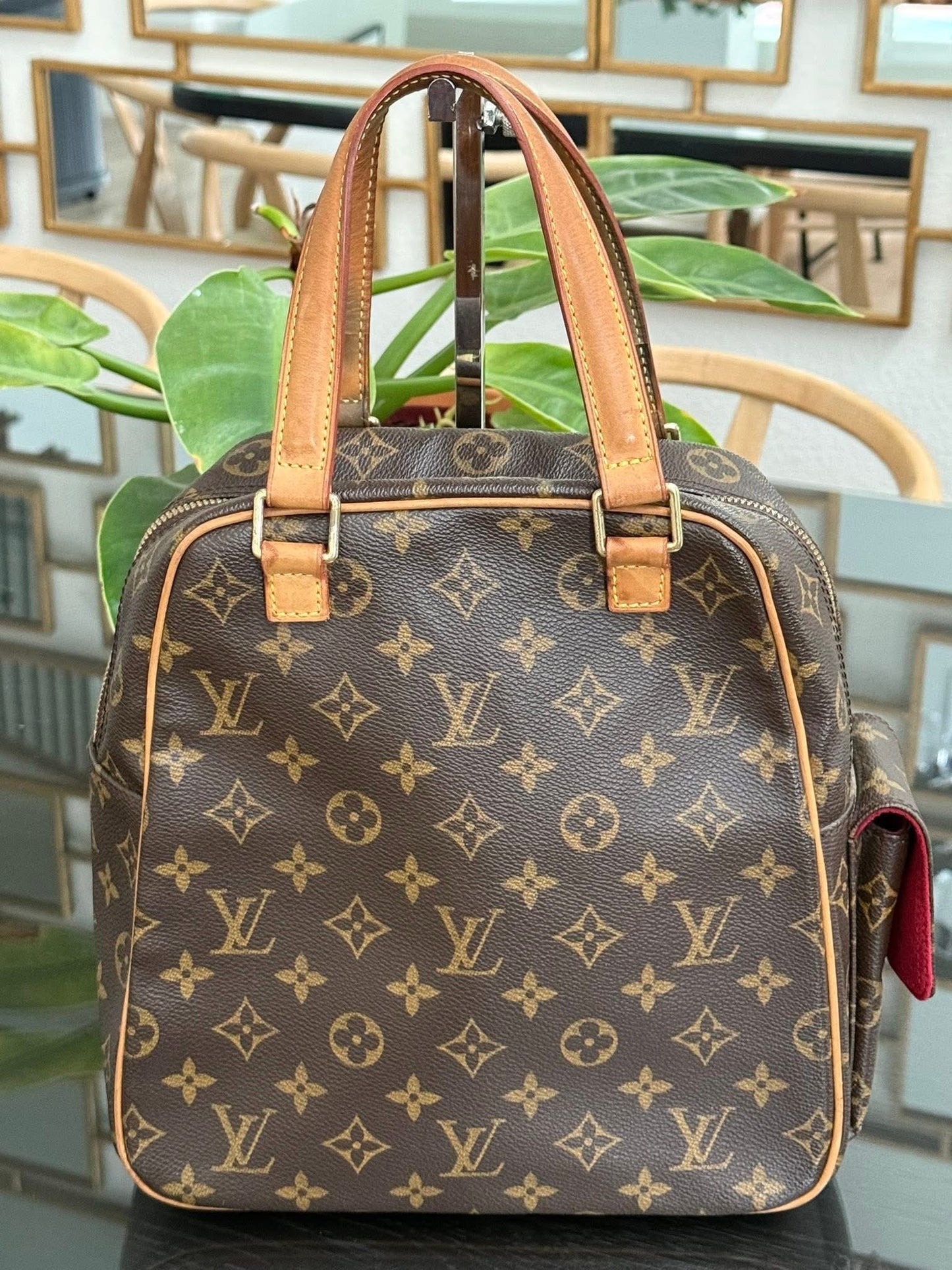 Excentri Cite Handbag🗓️ Year: 2004