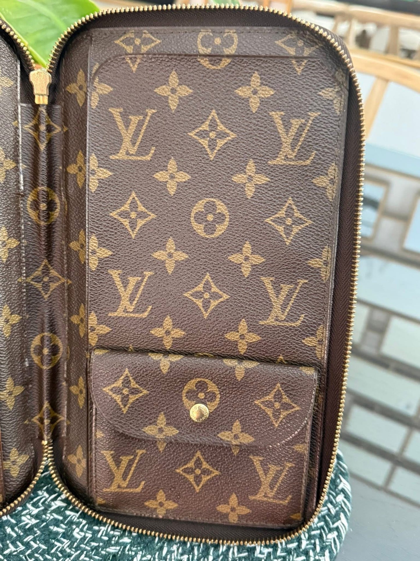 Monogram Escapade Travel Organizer - 🗓️ Year: 1991