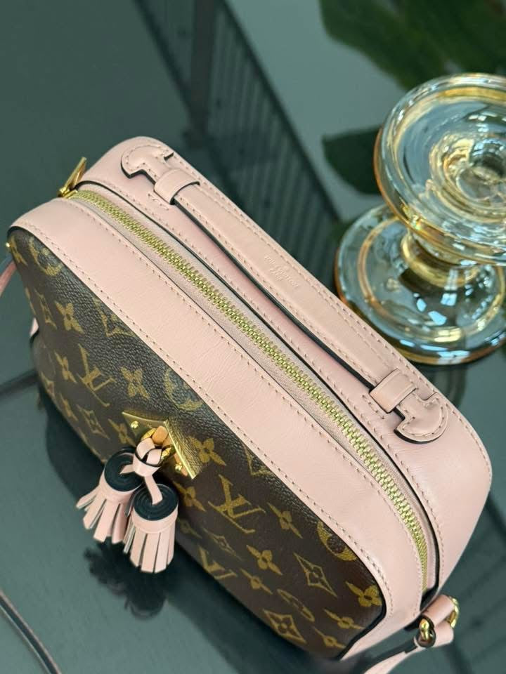 Saintonge Monogram Crossbody with Dustbag 🗓️ Year: 2019