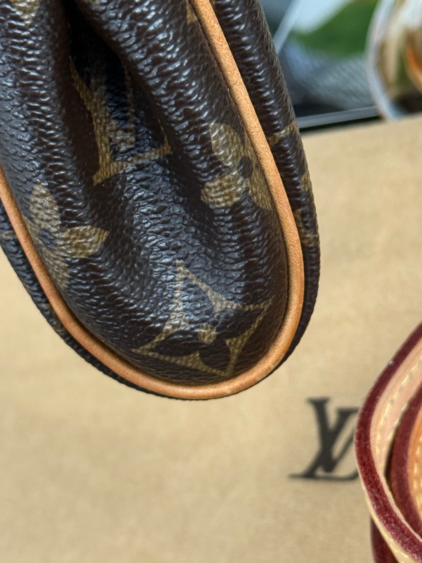 Eva Clutch in Monopoly with Dustbag, Insert Organizer, Box and Paper bag 🗓️ Year: 2012