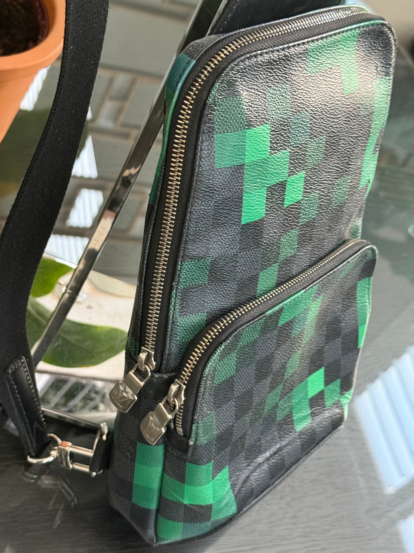 Avenue Sling Damier Graphite Green Pixel with Dustbag -Year 2018