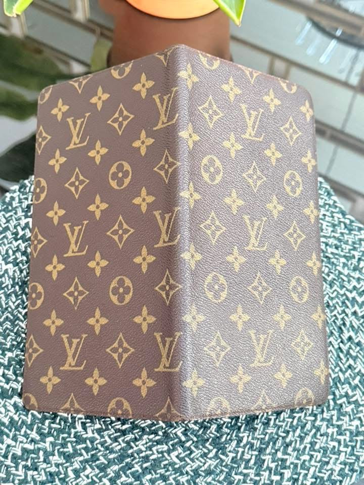 Vintage Travel Organizer/Checkbook Holder 🗓️ Year: Circa 80’s