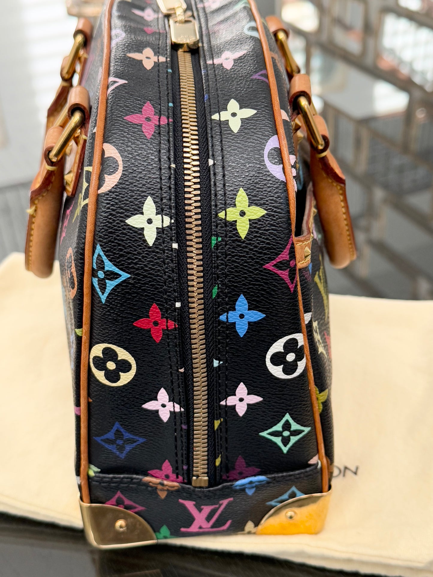 Multicolor Trouville with Dustbag📅 Year: 2004