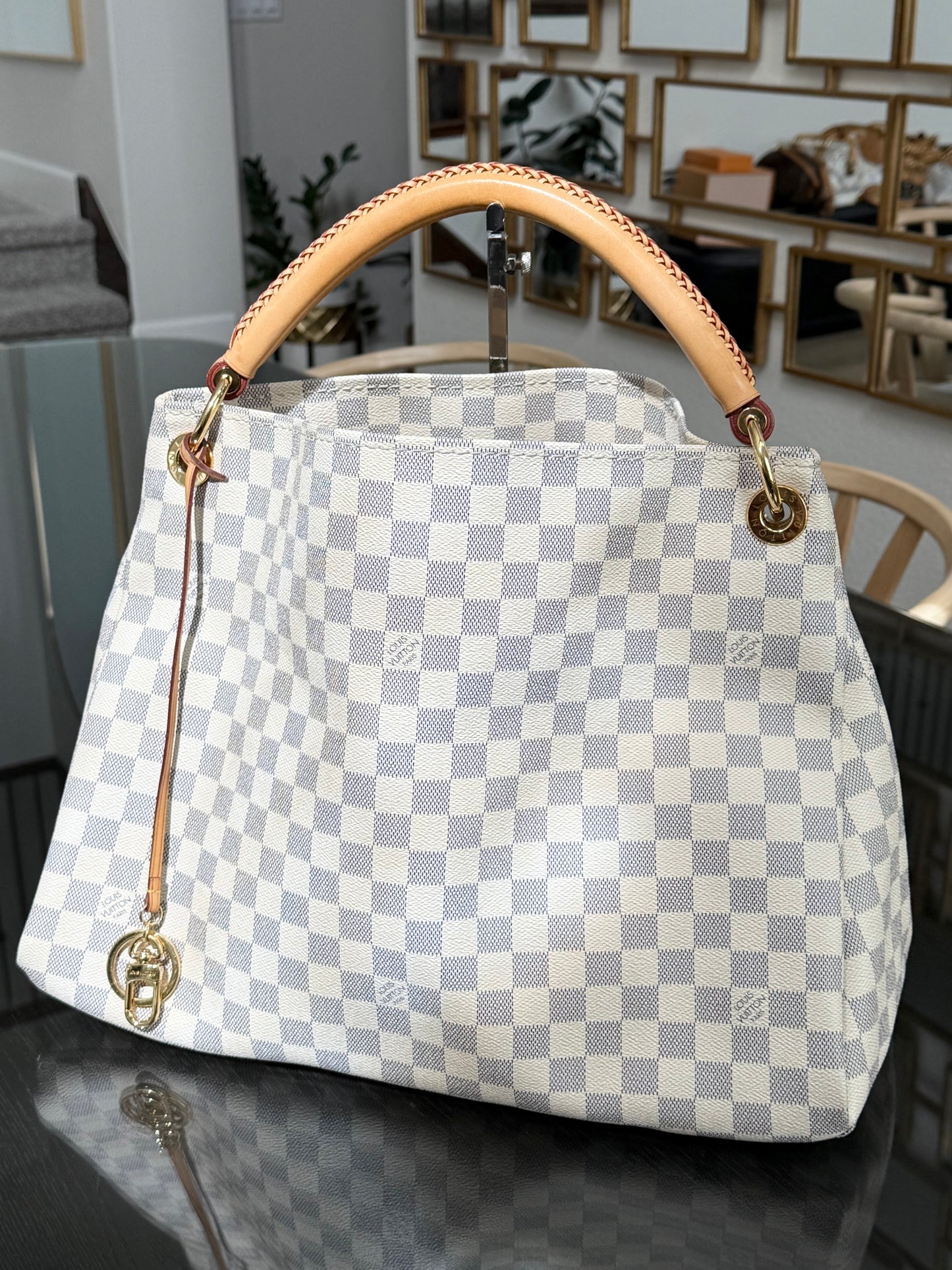 Artsy MM Azur with Dustbag and Insert Organizer- 📅 Year: 2011