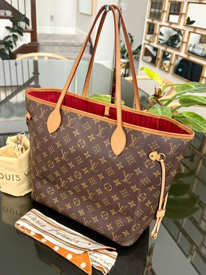 Neverfull MM Monogram in Cerise with Dustbag and Non branded Twilly🌺 📅 Year: 2014