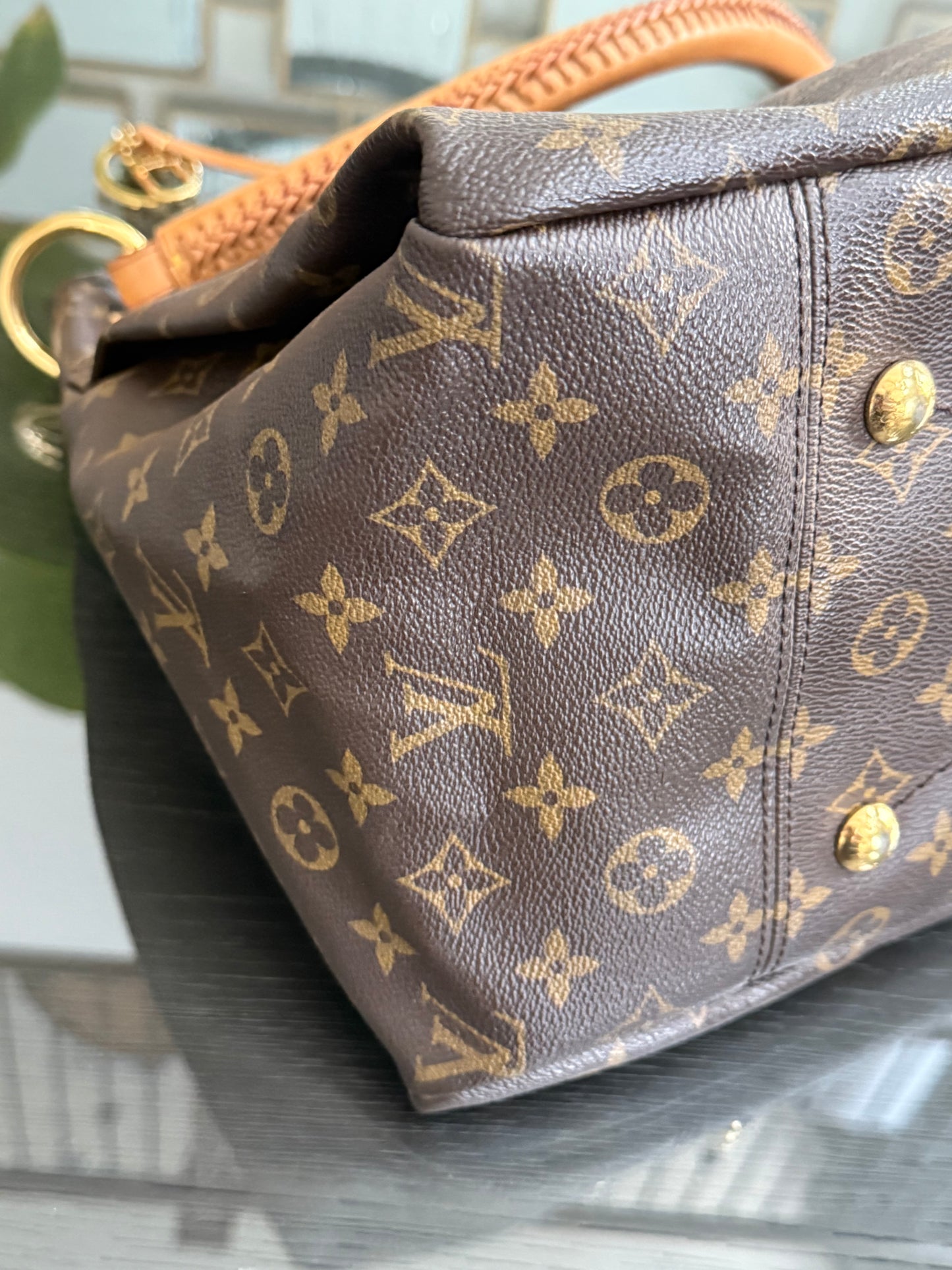 Artsy MM with Dustbag and Insert Organizer - 📅 Year: 2009