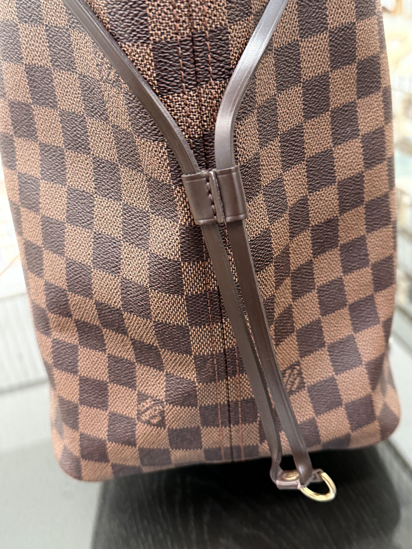 Neverfull GM in DE with Dustbag -🗓️ Year: 2013