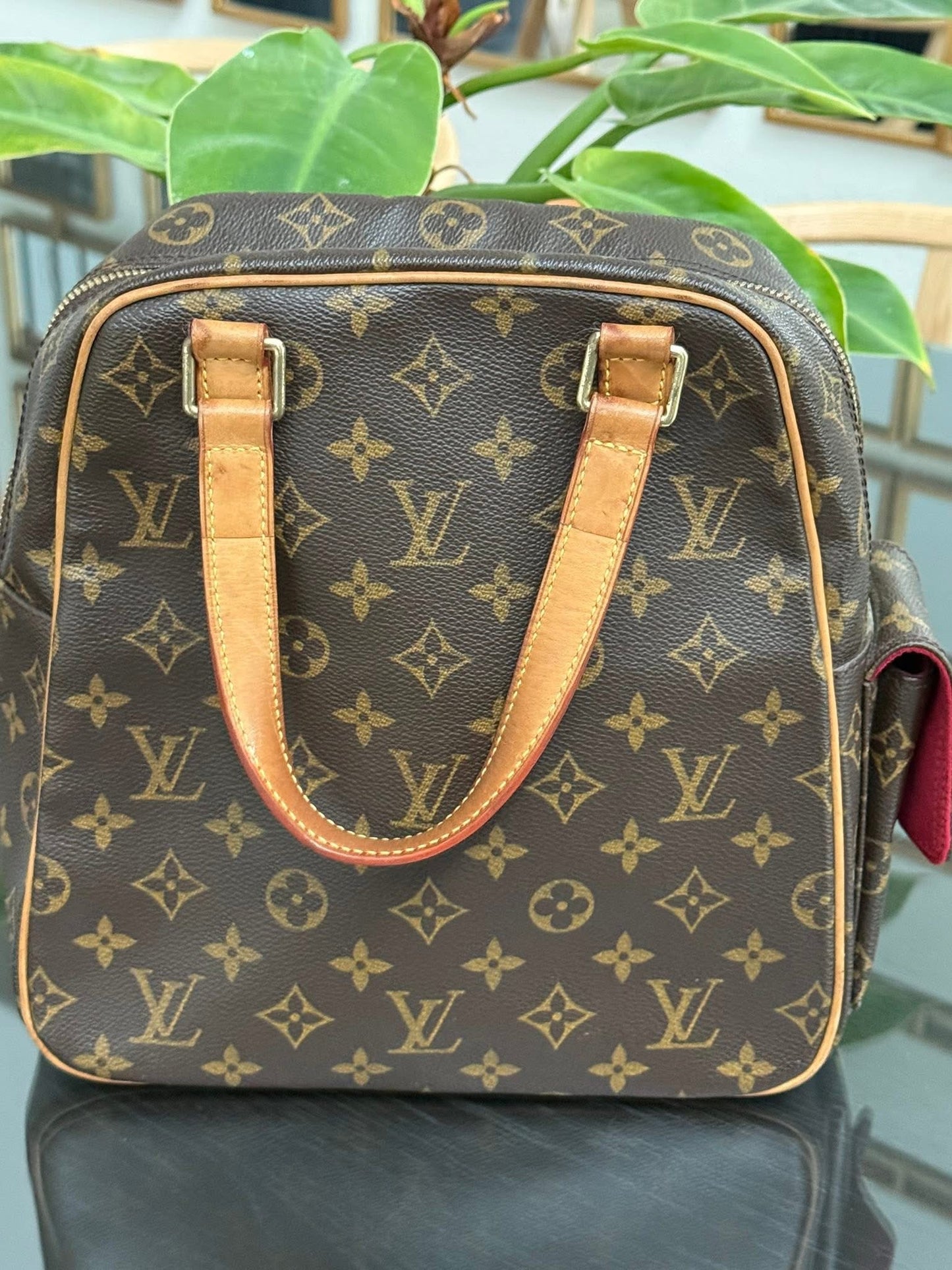 Excentri Cite Handbag🗓️ Year: 2004
