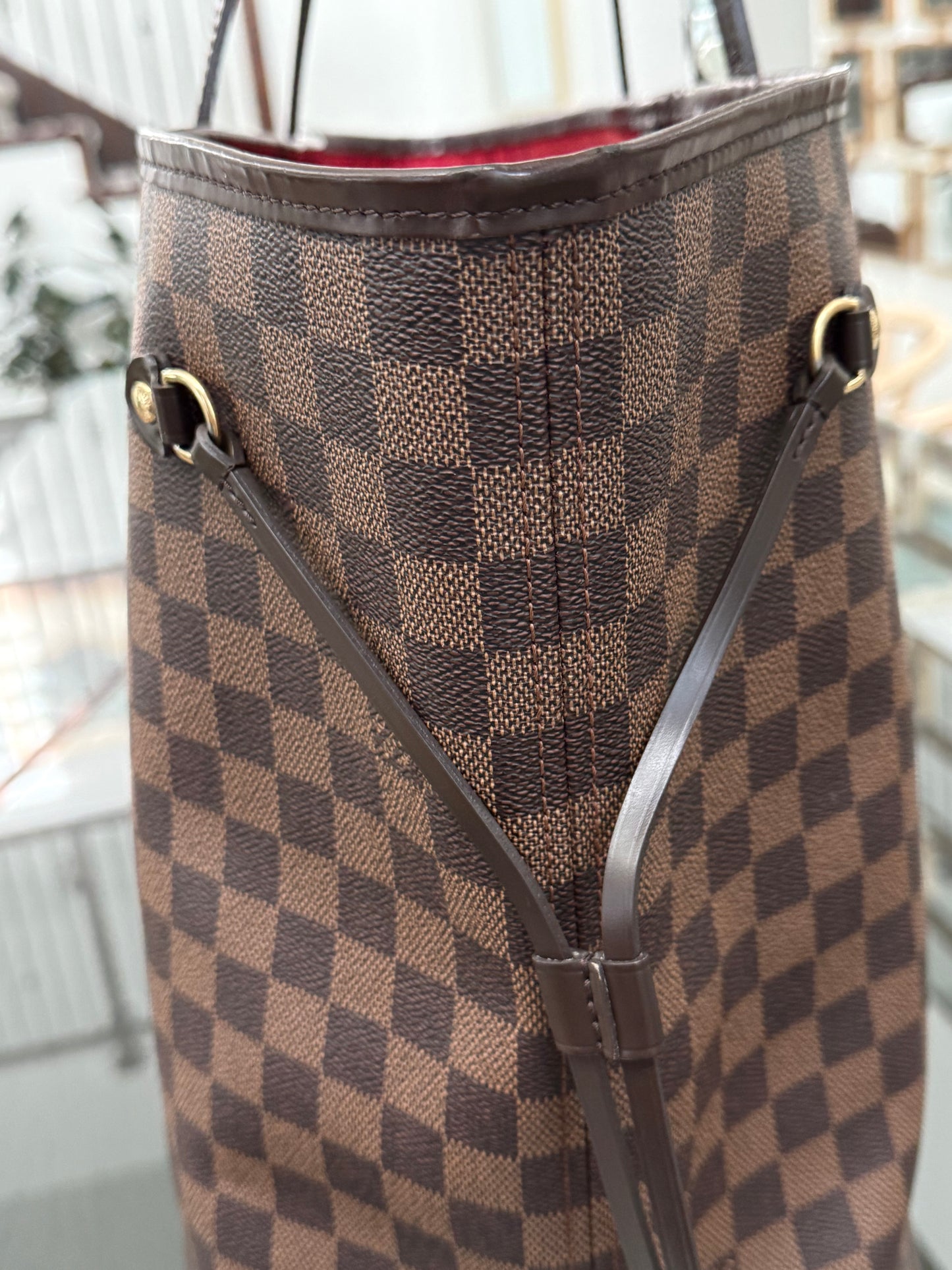 Neverfull GM in DE with Dustbag -🗓️ Year: 2013