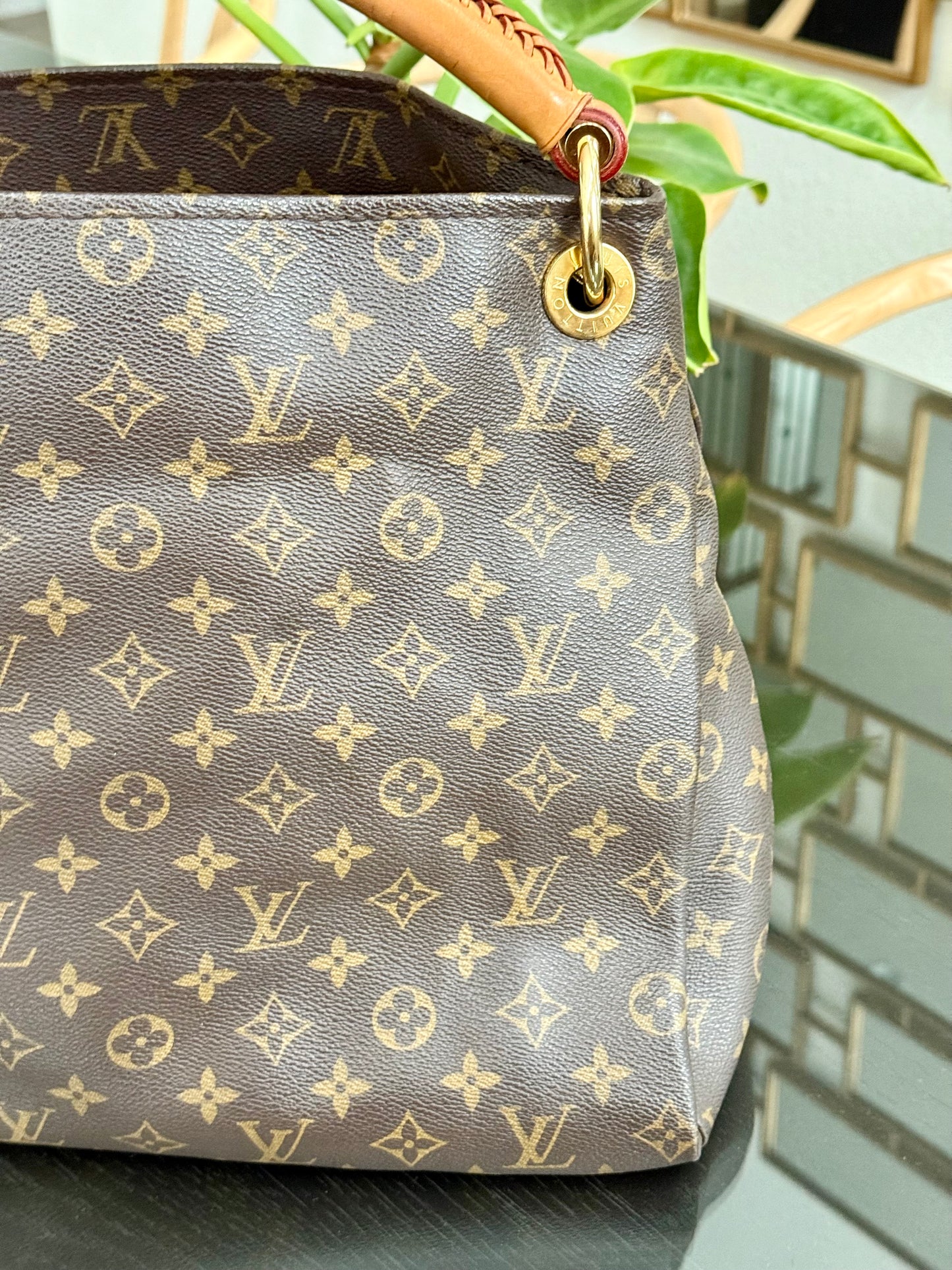 Artsy MM with Dustbag and Insert Organizer 🗓️ Year: 2012