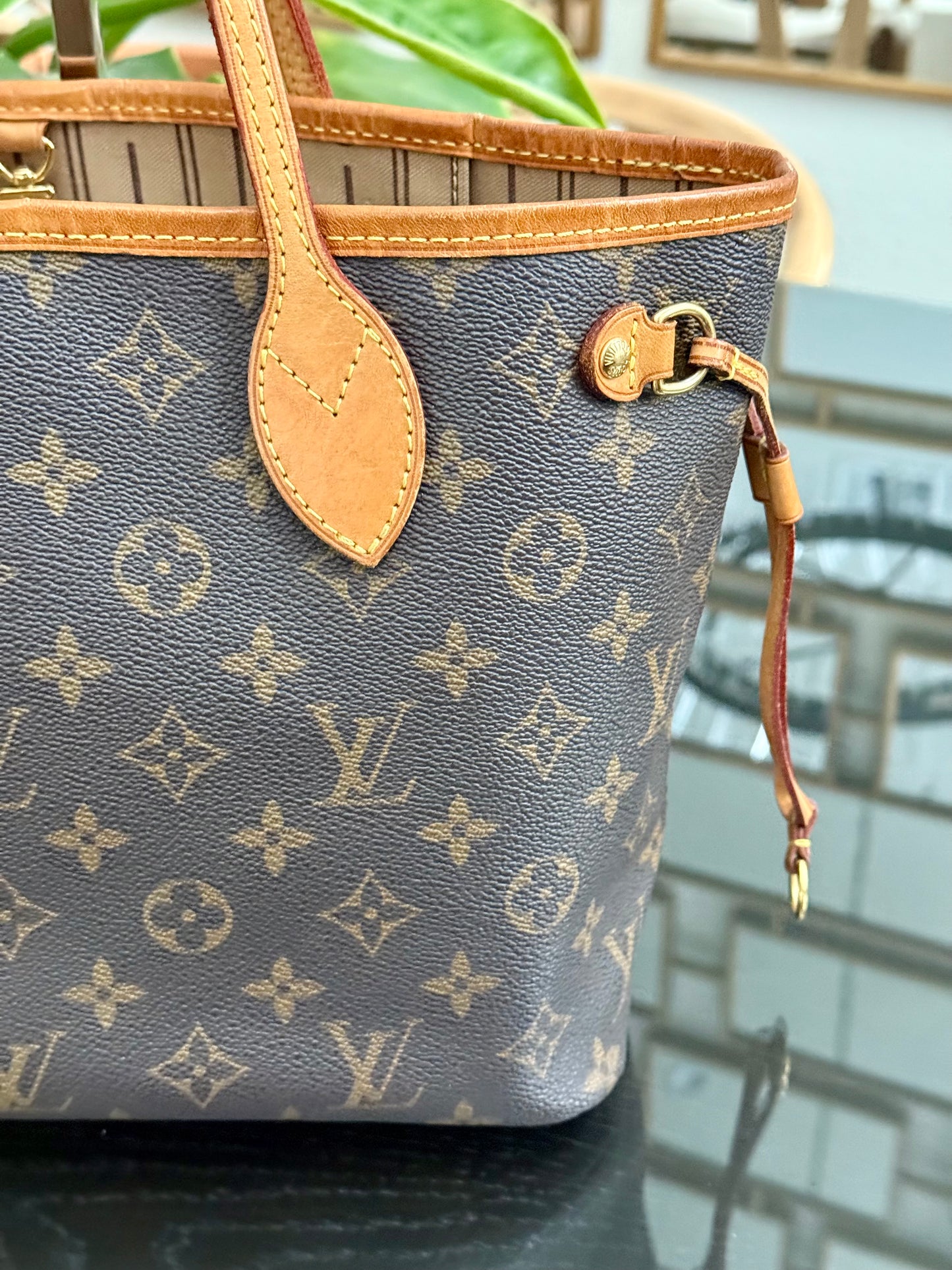 Neverfull PM in Monogram with Dustbag and Insert Organizer 🗓️ Year: 2009