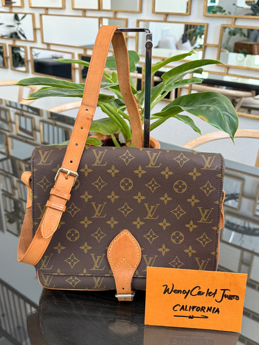 Cartouchiere GM Crossbody -🗓️ Year: 1982